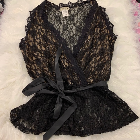 Tops - Blouse